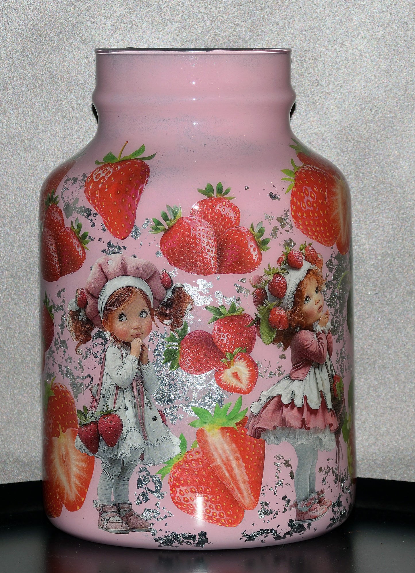 Vaas Aardbeienmeisje