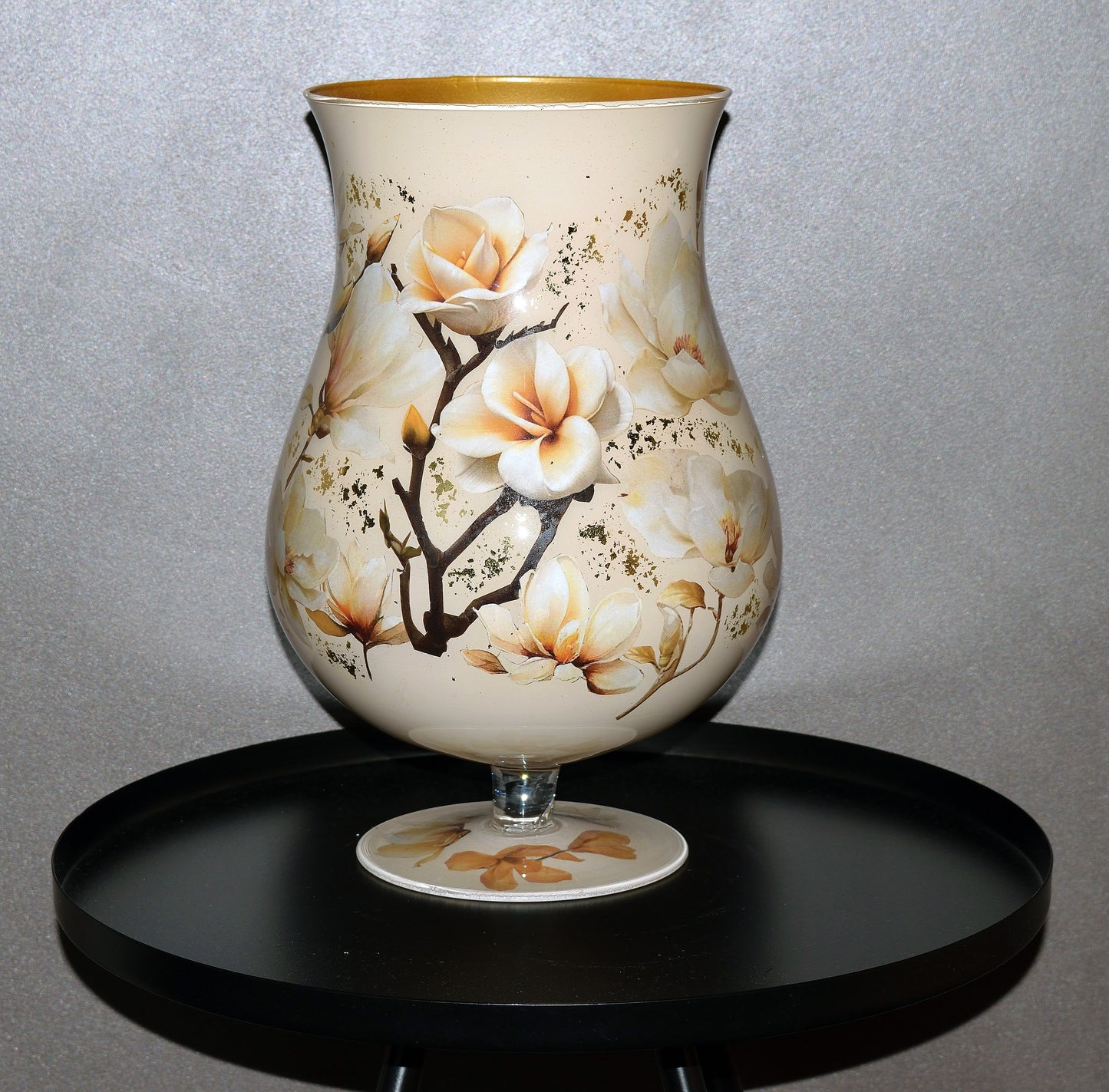 Vaas Magnolia